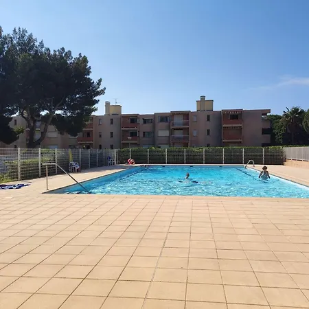 Studio- Piscine- Clim- Plages 아파트 *